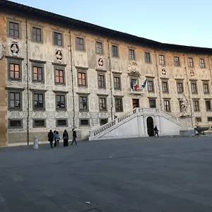 Luxury Tower House In Heart Of Pisa